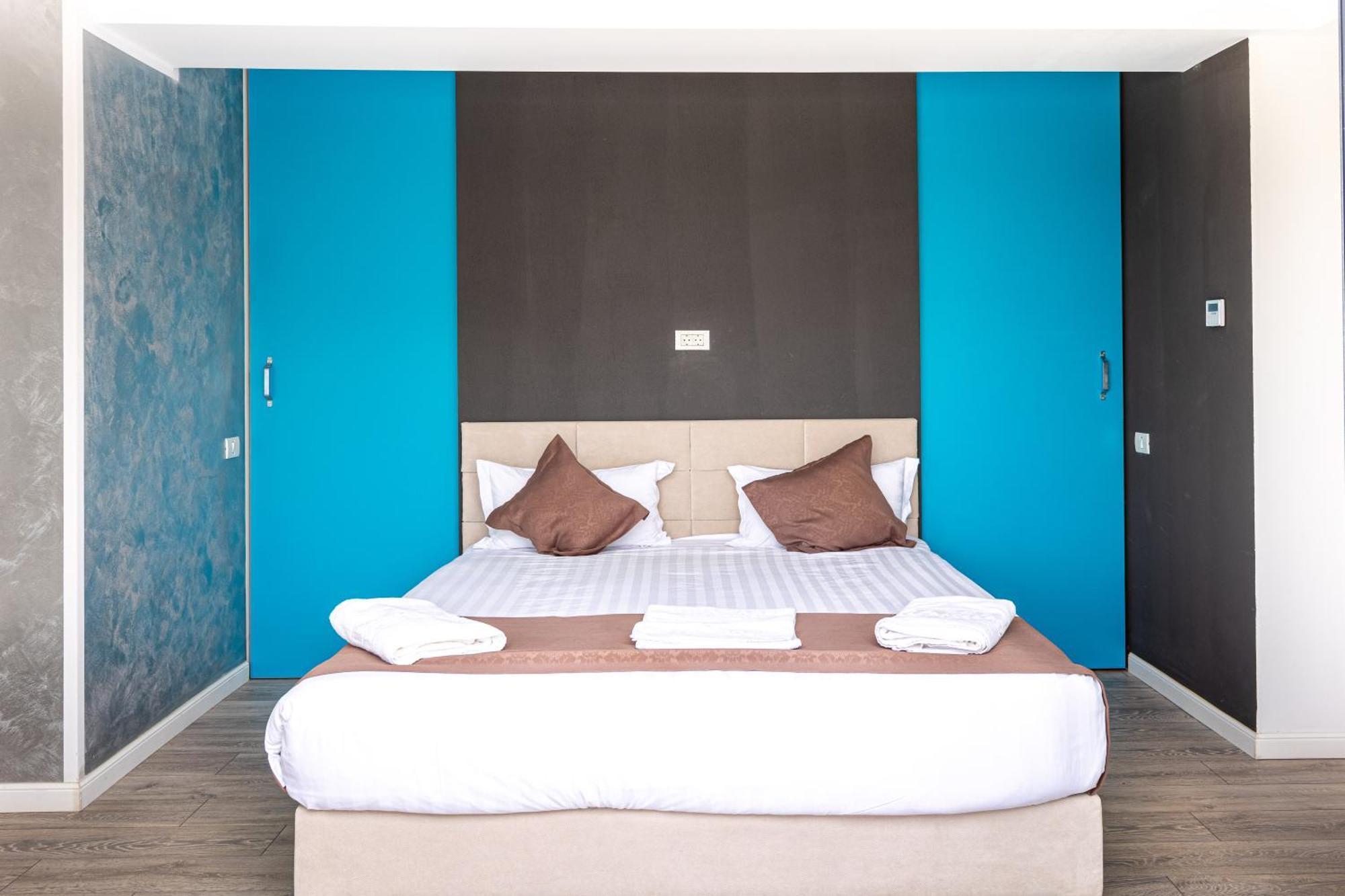Miramare Residence Aparthotel นาโวดาริ ภายนอก รูปภาพ