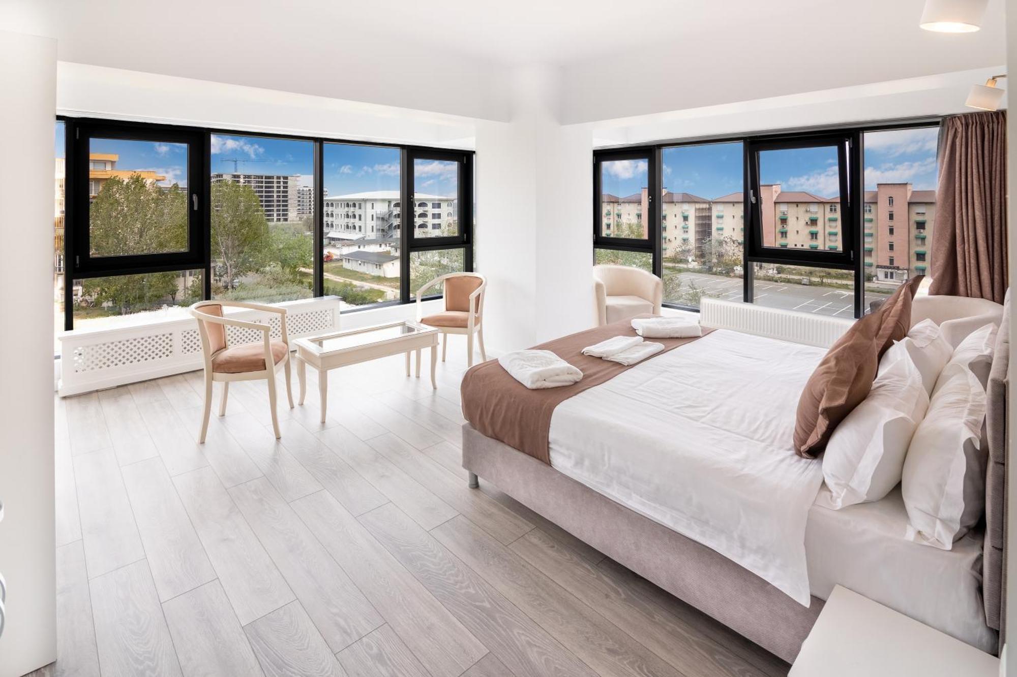 Miramare Residence Aparthotel นาโวดาริ ภายนอก รูปภาพ