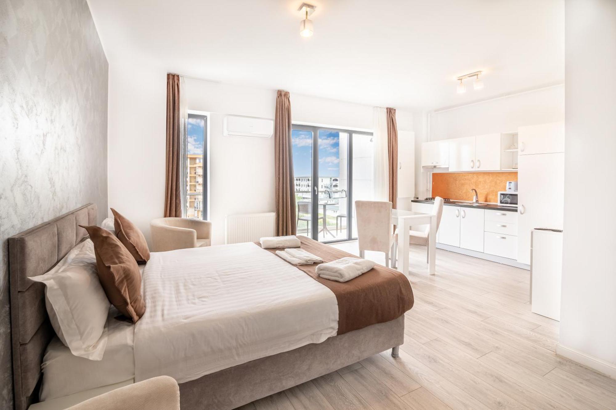 Miramare Residence Aparthotel นาโวดาริ ภายนอก รูปภาพ